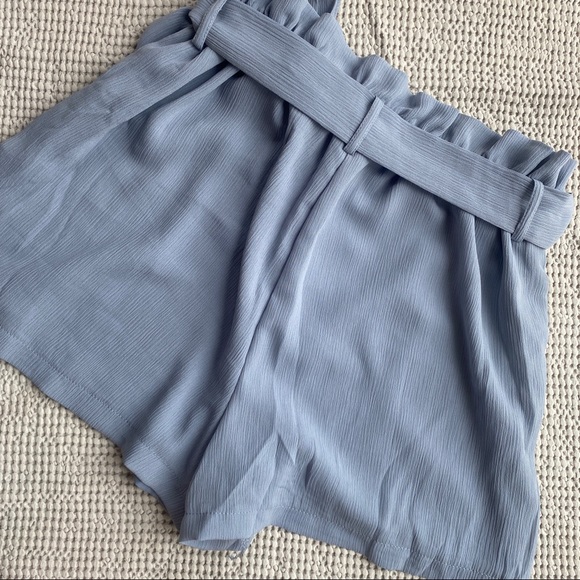 NWT High Waisted Wide Leg Shorts Dusty Blue - Picture 4 of 6
